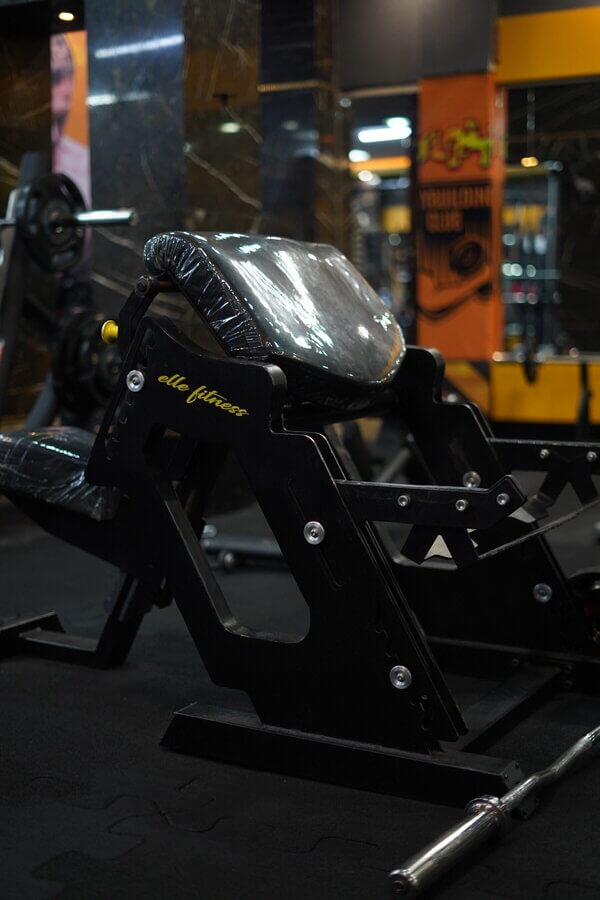 جلو بازو لاری با هالتر